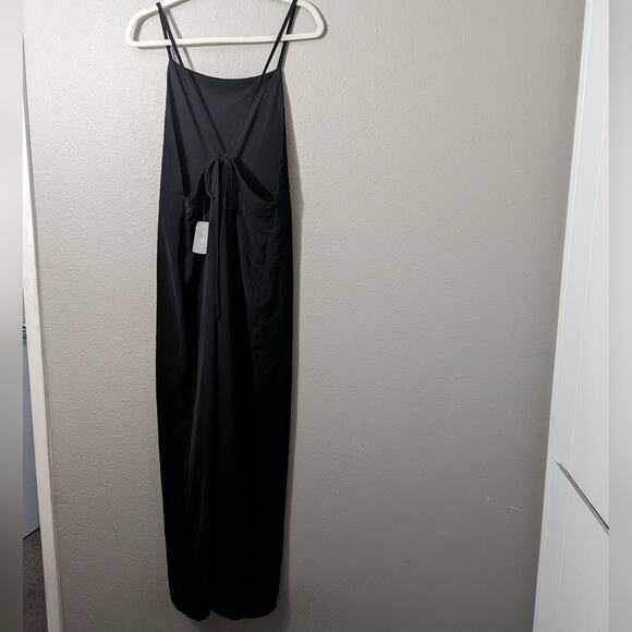 Forever 21 Plus Size Wide Leg Jumpsuit - Picture 3 of 3